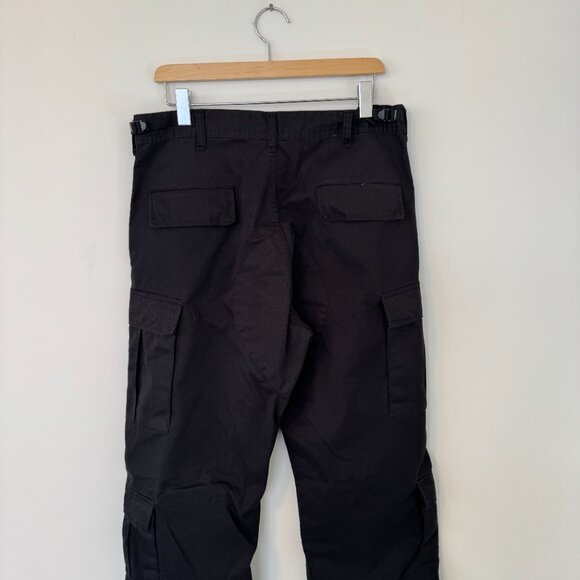 Men's Black Military Style Cargo Pants - Picture 7 of 10
